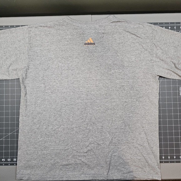 Vintage Adidas Tshirt Mens xl Soccer 90s Y2K Trefoil Mountain Tag Skater Street - Picture 5 of 10